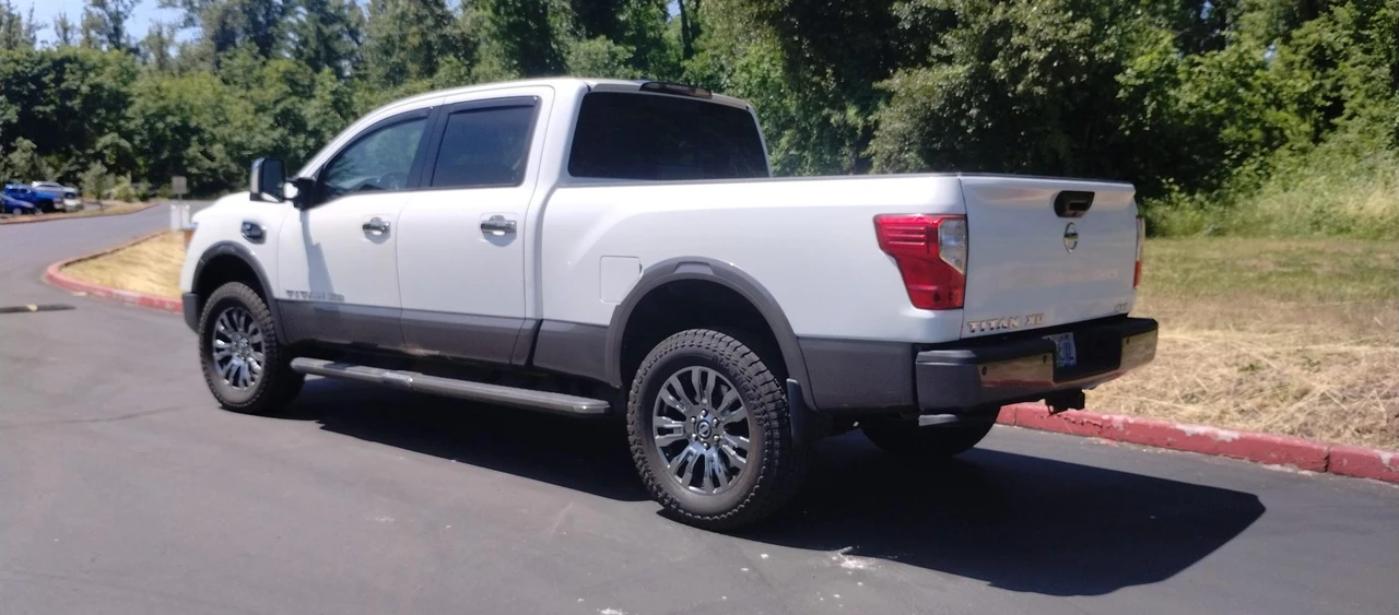 2017 Nissan Titan 2nd Gen - Image 13 of 31