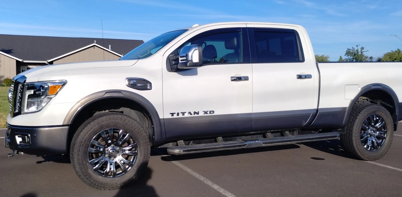2017 Nissan Titan 2nd Gen - Image 28 of 31