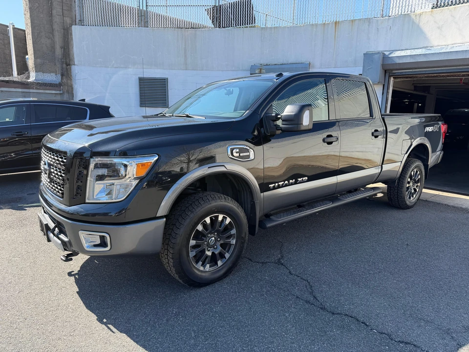 2017 Nissan Titan 2nd Gen - Image 9 of 31