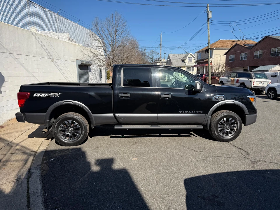 2017 Nissan Titan 2nd Gen - Image 19 of 31