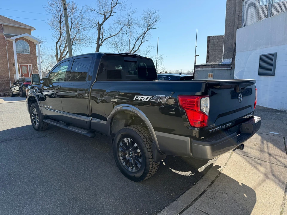 2017 Nissan Titan 2nd Gen - Image 11 of 31