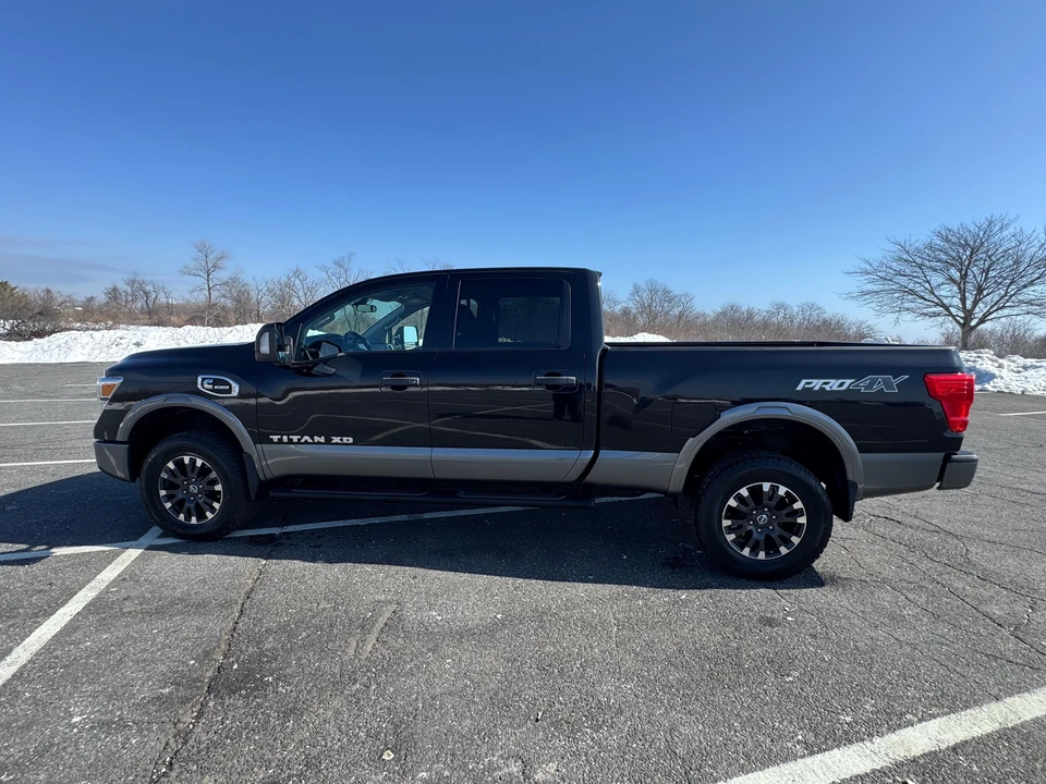 2017 Nissan Titan 2nd Gen - Image 10 of 31
