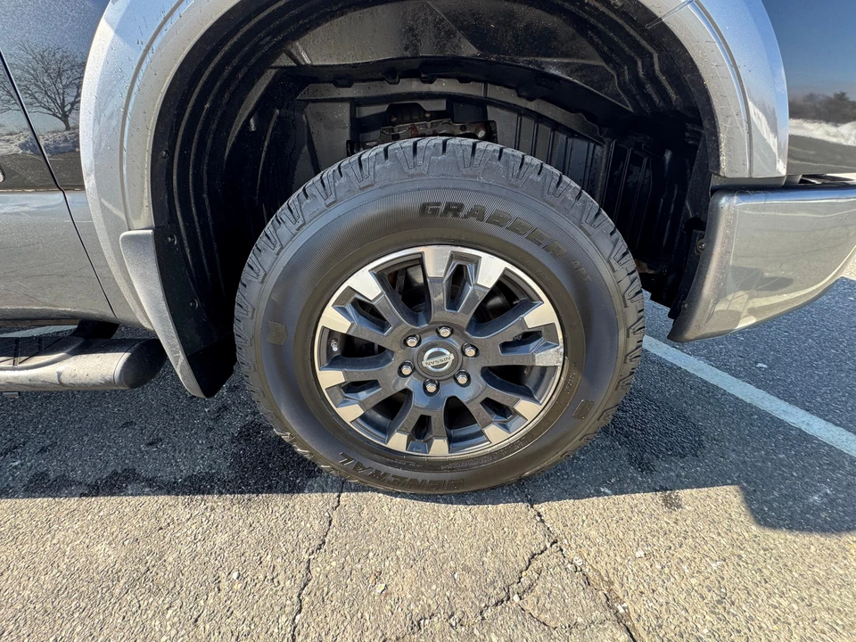 2017 Nissan Titan 2nd Gen - Image 27 of 31
