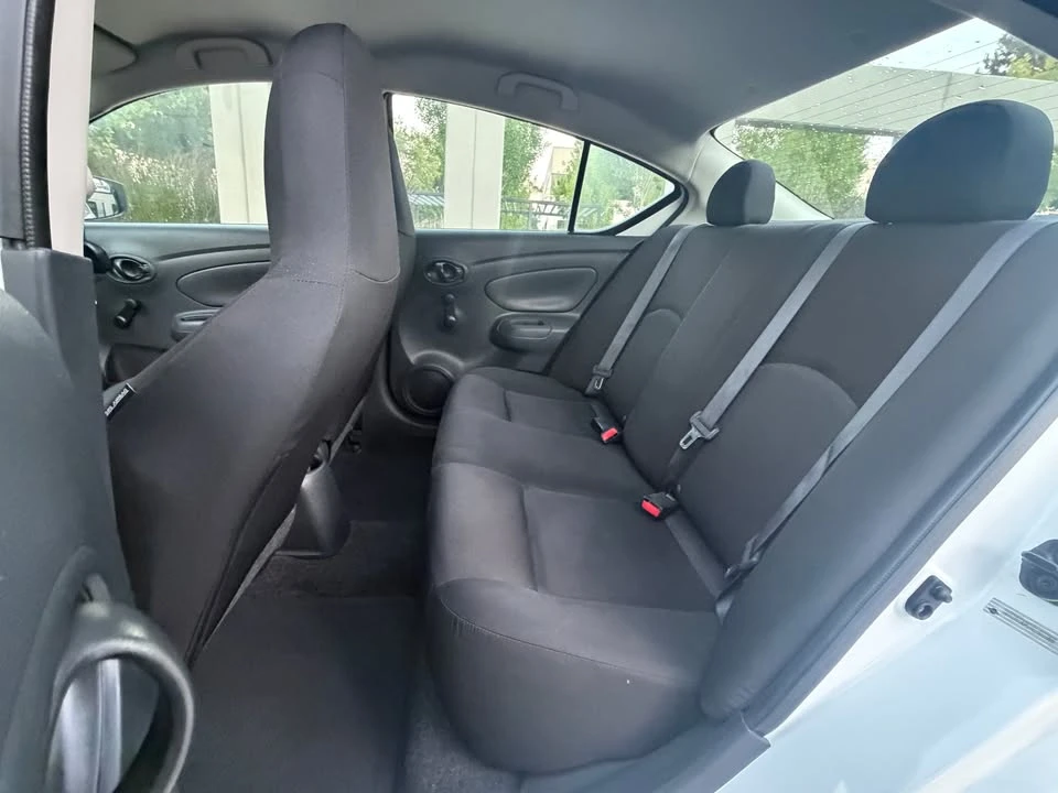 2017 Nissan Versa - Image 13 of 20