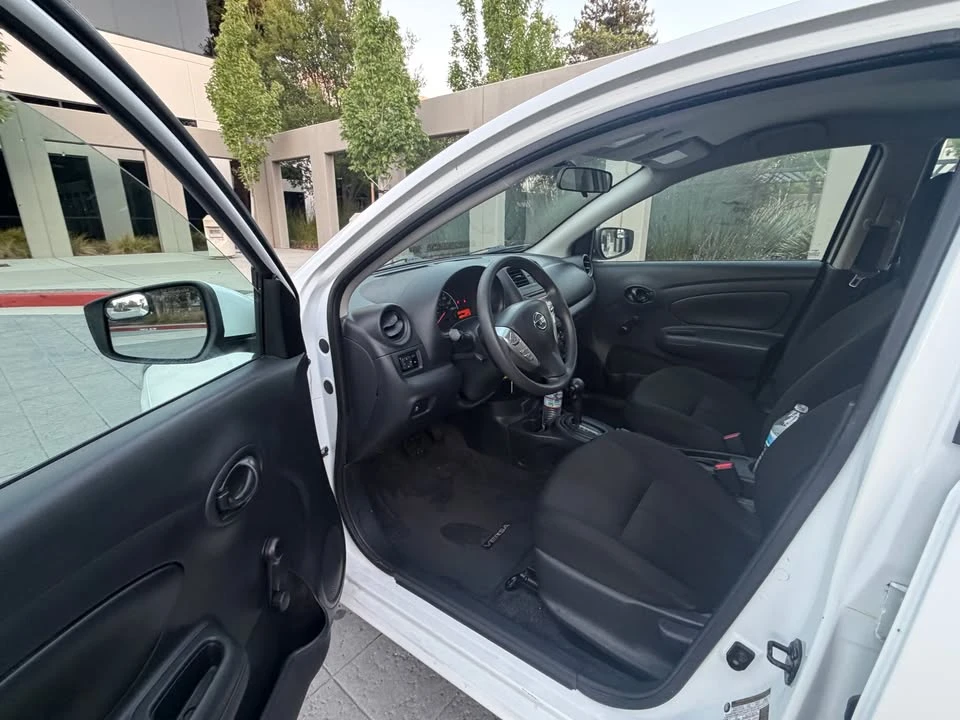 2017 Nissan Versa - Image 9 of 20