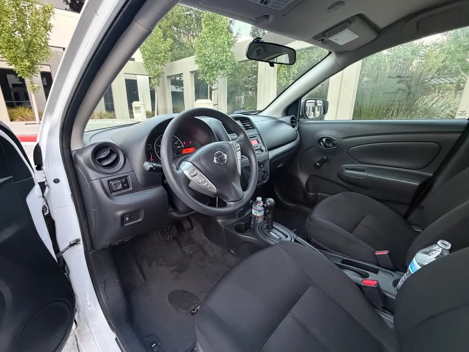 2017 Nissan Versa - Image 10 of 20