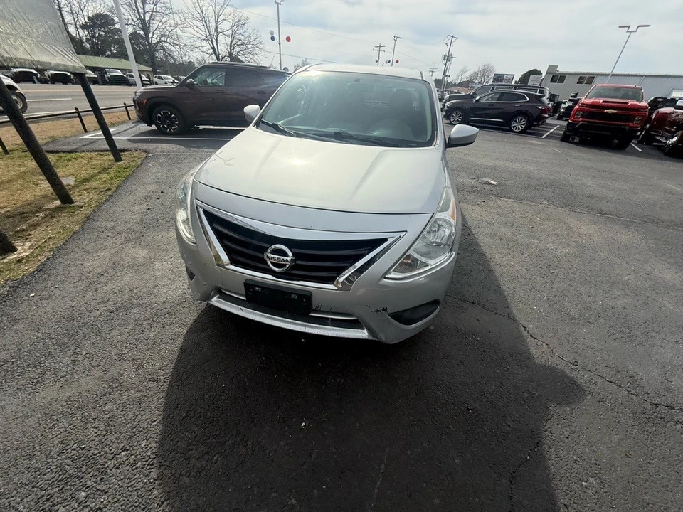2017 Nissan Versa - Image 3 of 12