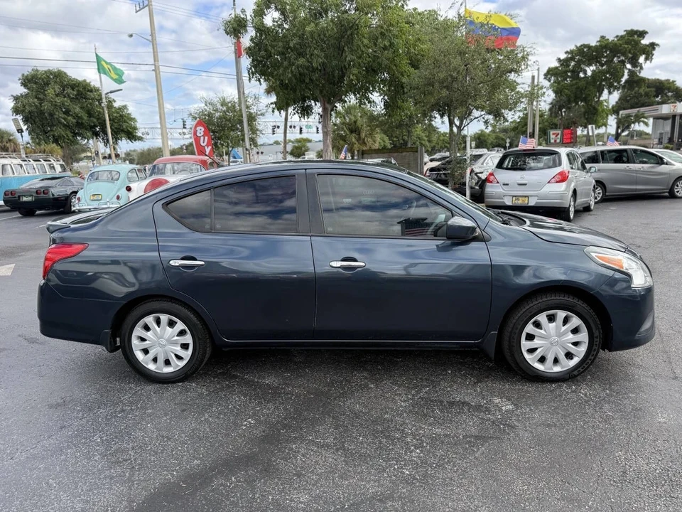 2017 Nissan Versa - Image 8 of 21