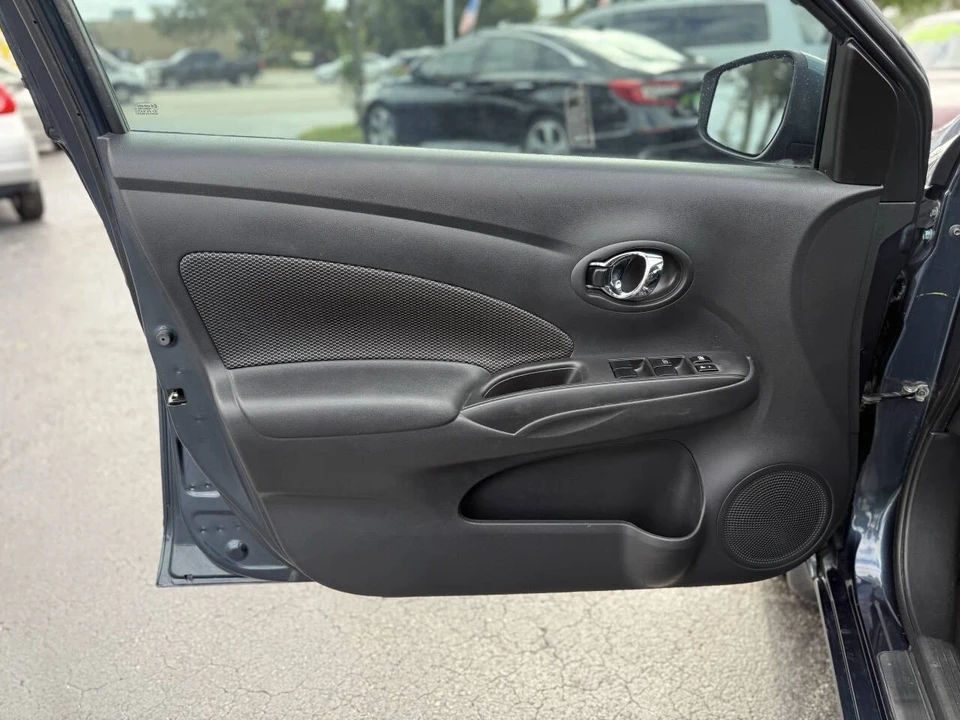 2017 Nissan Versa - Image 12 of 21