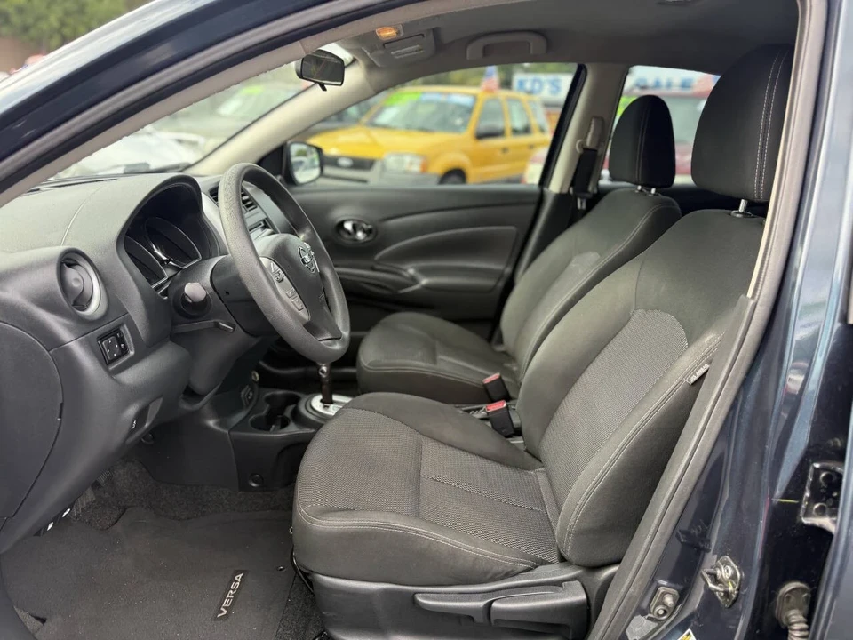 2017 Nissan Versa - Image 11 of 21