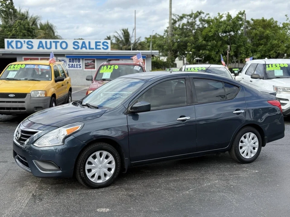 2017 Nissan Versa - Image 3 of 21