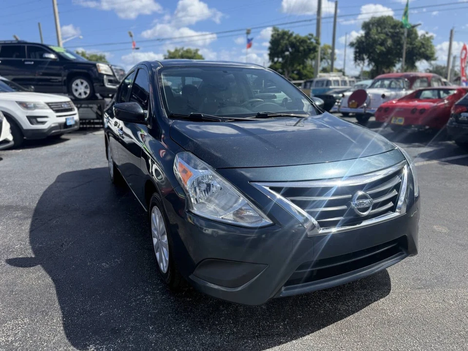 2017 Nissan Versa - Image 9 of 21