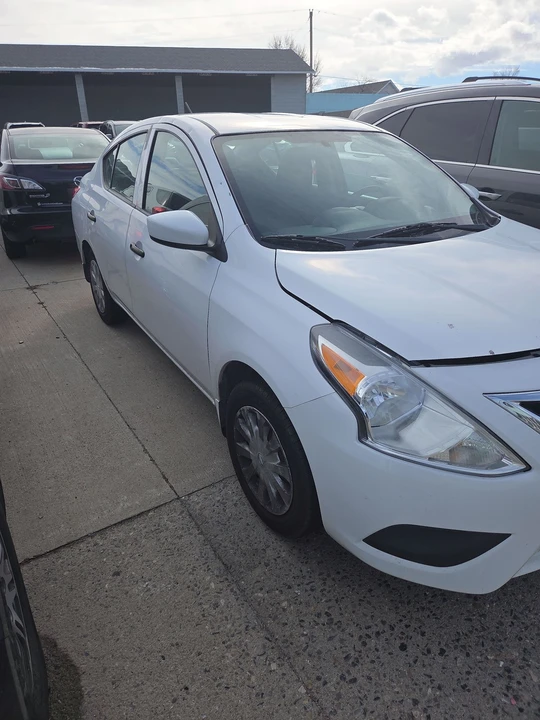 2017 Nissan Versa - Image 3 of 13