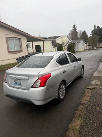 2017 Nissan Versa - Image 8 of 8