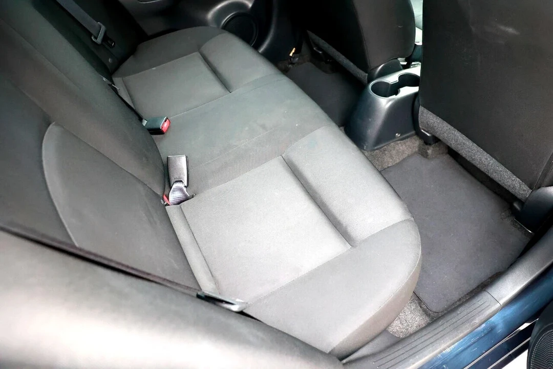 2017 Nissan Versa - Image 12 of 12