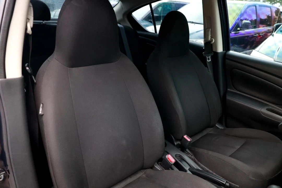2017 Nissan Versa - Image 16 of 21