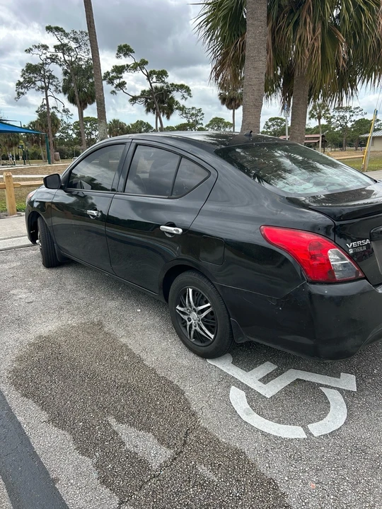 2017 Nissan Versa - Image 2 of 5