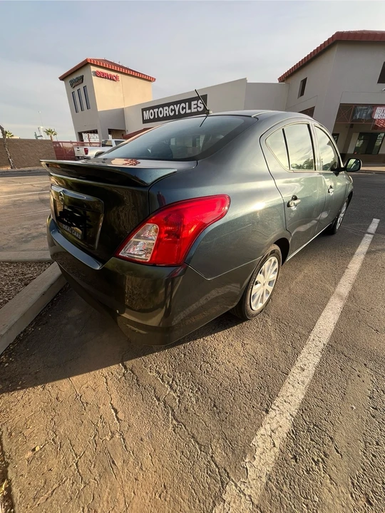 2017 Nissan Versa - Image 5 of 15
