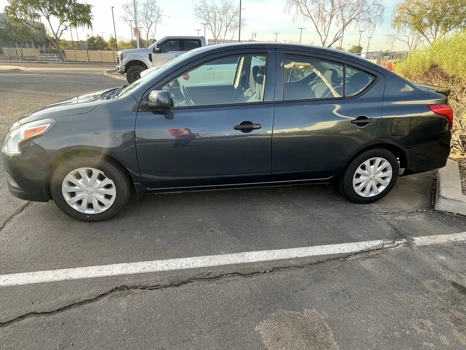 2017 Nissan Versa - Image 2 of 15