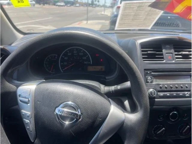 2017 Nissan Versa - Image 11 of 11