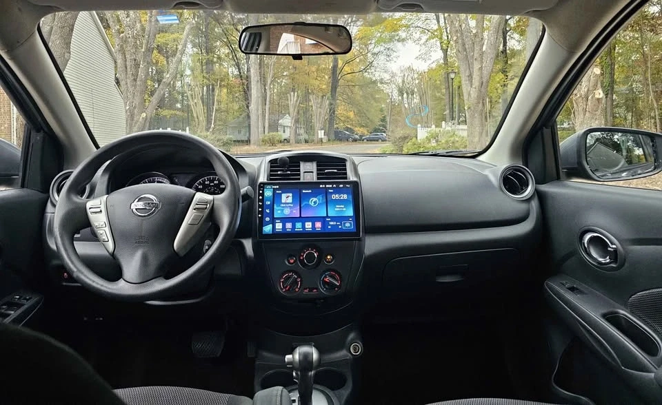 2017 Nissan Versa - Image 5 of 6
