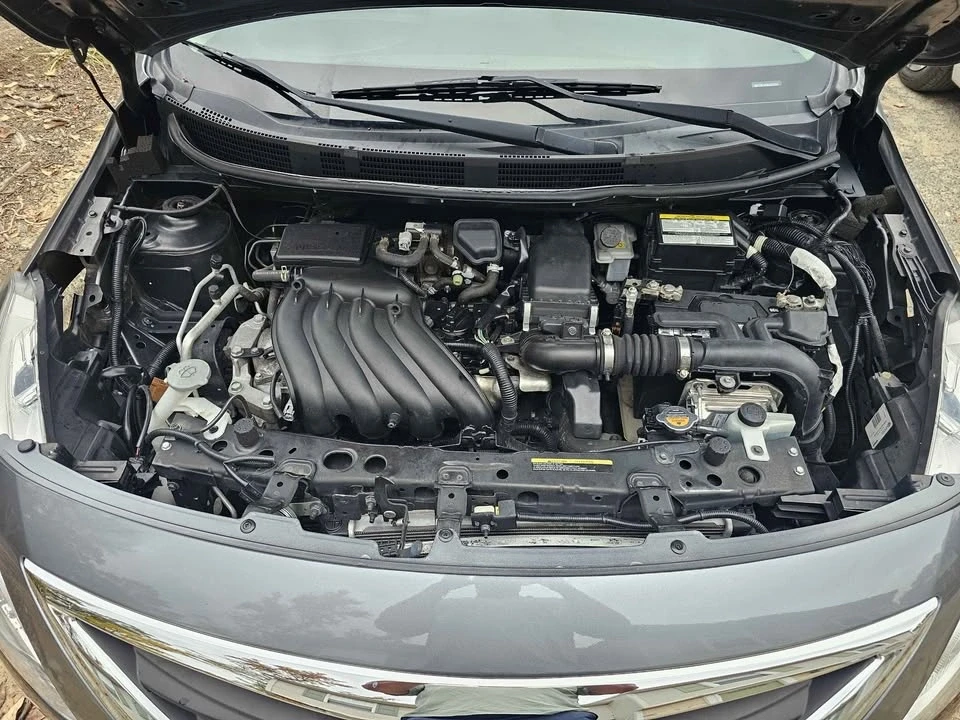 2017 Nissan Versa - Image 6 of 6