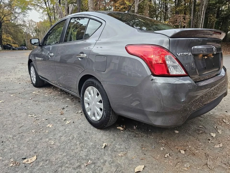2017 Nissan Versa - Image 4 of 6