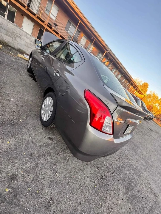 2017 Nissan Versa - Image 2 of 11