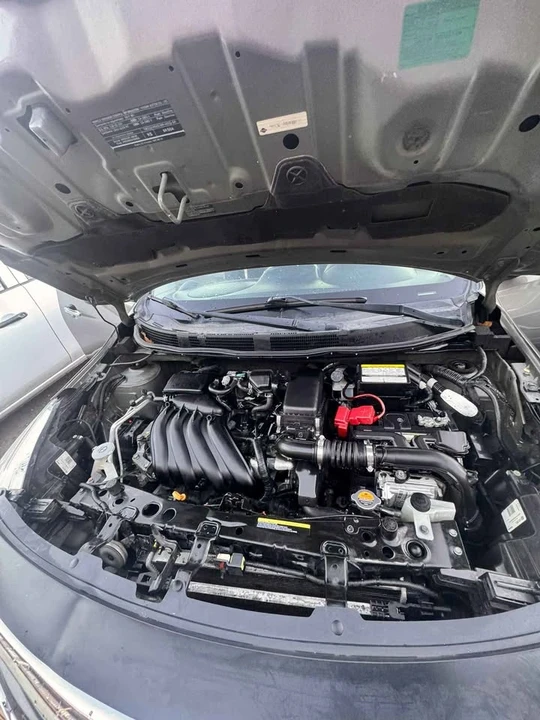 2017 Nissan Versa - Image 7 of 11