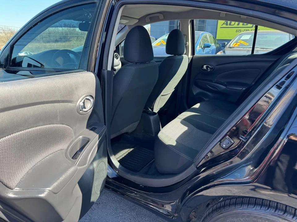 2017 Nissan Versa - Image 10 of 19