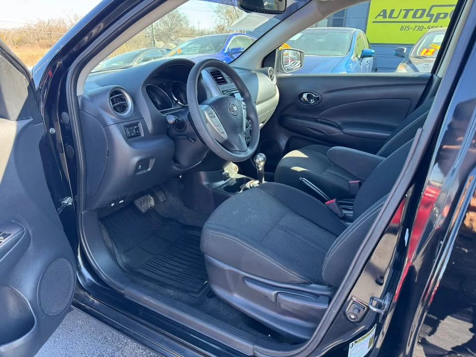 2017 Nissan Versa - Image 8 of 19