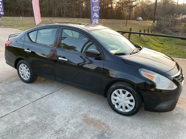 2017 Nissan Versa - Image 15 of 21