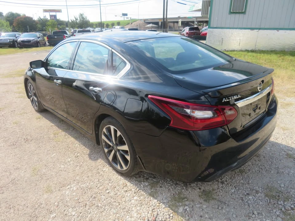 2017 Nissan Altima 5th Gen - Image 3 of 6