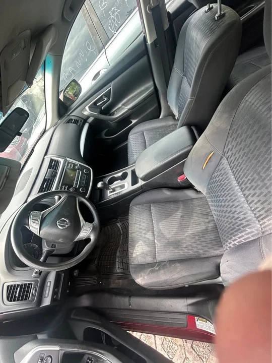 2017 Nissan Altima 5th Gen - Image 4 of 5