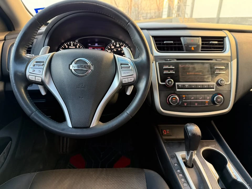 2017 Nissan Altima 5th Gen - Image 9 of 13