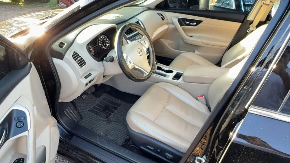 2017 Nissan Altima 5th Gen - Image 12 of 16