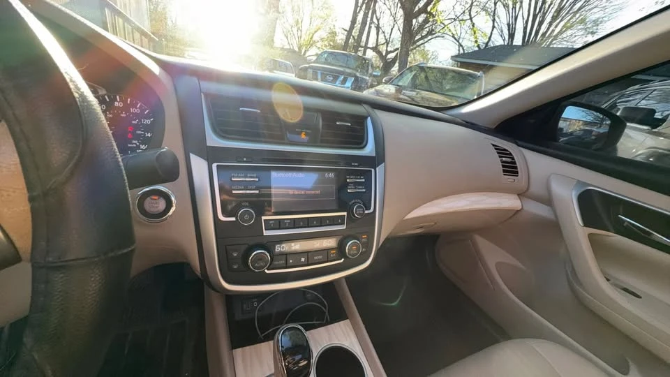 2017 Nissan Altima 5th Gen - Image 14 of 16