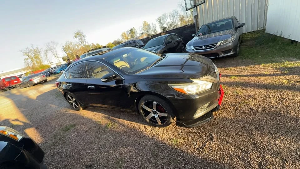 2017 Nissan Altima 5th Gen - Image 8 of 16