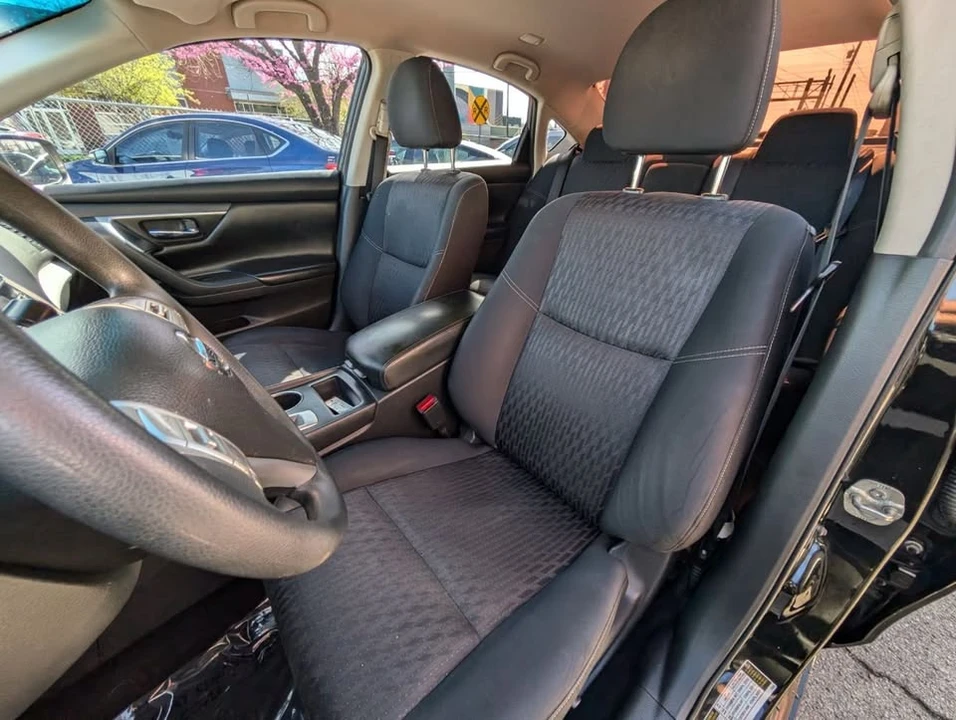 2017 Nissan Altima 5th Gen - Image 16 of 20