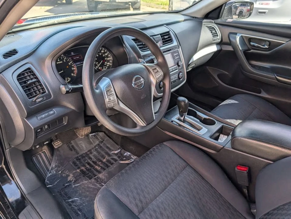 2017 Nissan Altima 5th Gen - Image 12 of 20