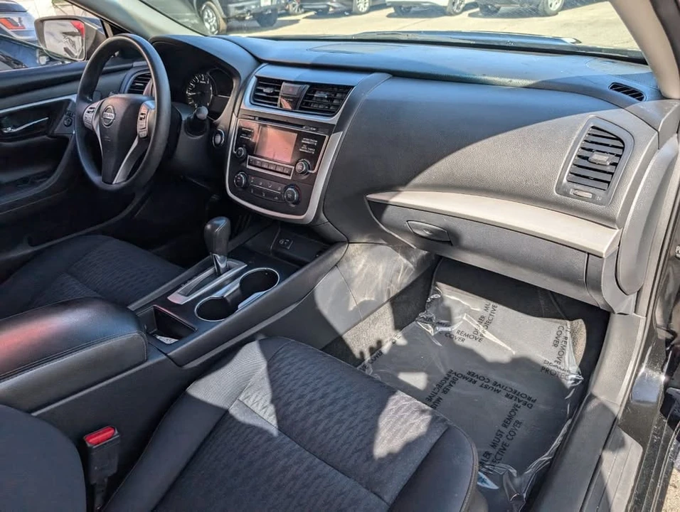 2017 Nissan Altima 5th Gen - Image 13 of 20