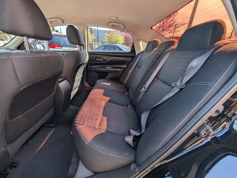 2017 Nissan Altima 5th Gen - Image 17 of 20