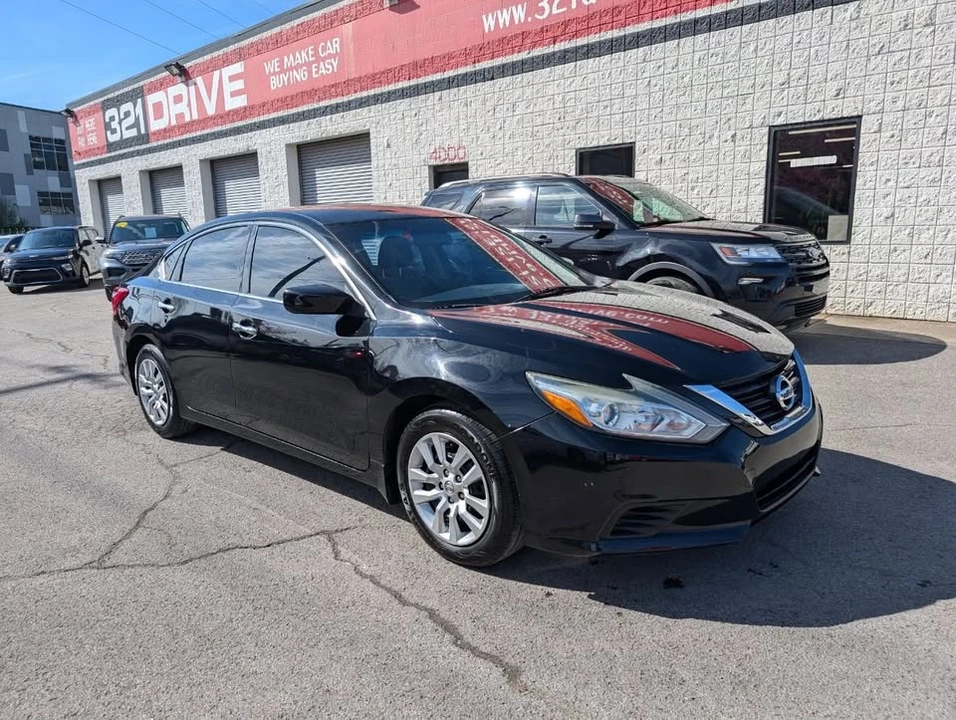 2017 Nissan Altima 5th Gen - Image 4 of 20