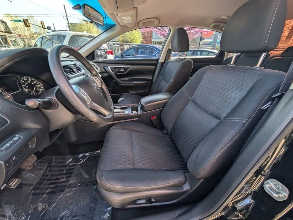 2017 Nissan Altima 5th Gen - Image 15 of 20