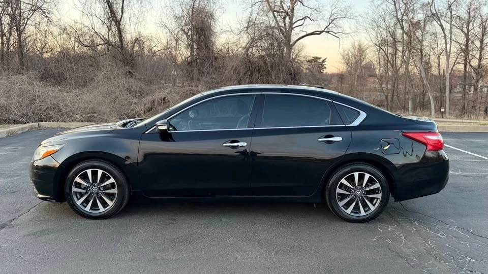 2017 Nissan Altima 5th Gen - Image 8 of 20