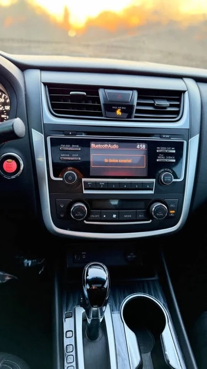 2017 Nissan Altima 5th Gen - Image 13 of 20