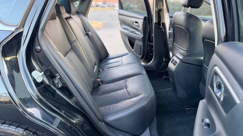 2017 Nissan Altima 5th Gen - Image 16 of 20