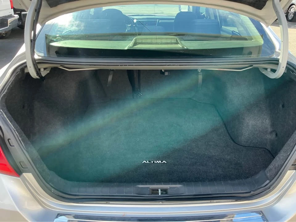 2017 Nissan Altima 5th Gen - Image 15 of 15