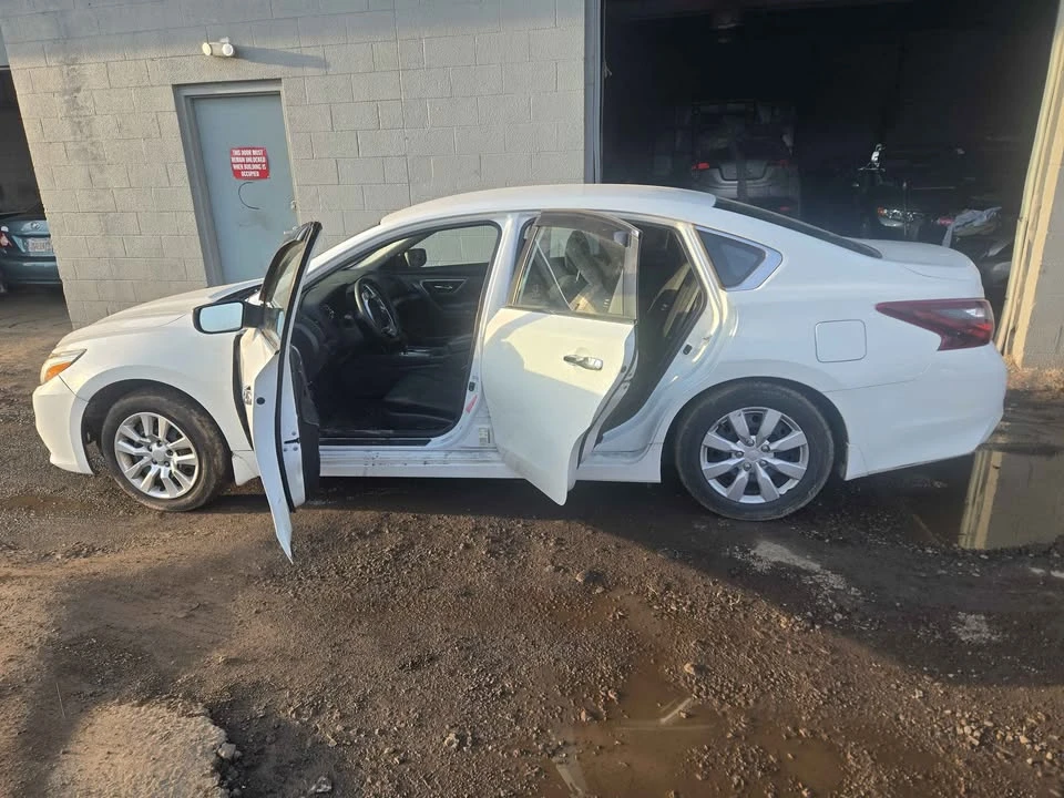 2017 Nissan Altima 5th Gen - Image 14 of 20