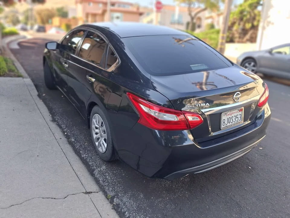 2017 Nissan Altima 5th Gen - Image 3 of 14